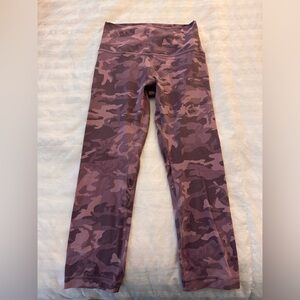 Lululemon pink camo align crop